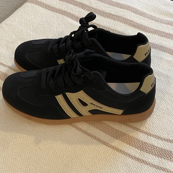 Stylish Black and Tan Women's Sneakers - Picture 1 of 12